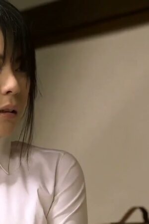 Nana Aida URE-010: Va chạm cuồng nhiệt, sức bền không tưởng