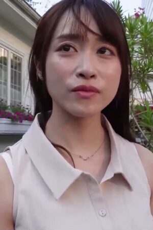 Vợ trẻ giải tỏa cuồng nhiệt, va chạm mãnh liệt đến kiệt sức