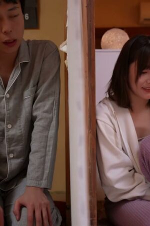 Hikari và START-353: Vụng trộm qua lỗ tường, va chạm cuồng nhiệt không ngừng.